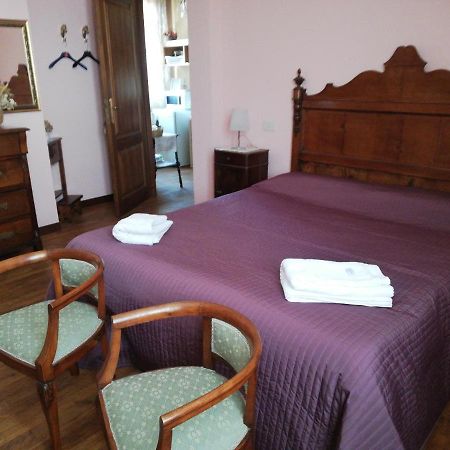 L'Ape In Corte Casa Di Campagna, Via Francigena Stanze E Colazione Vaccarizza ภายนอก รูปภาพ
