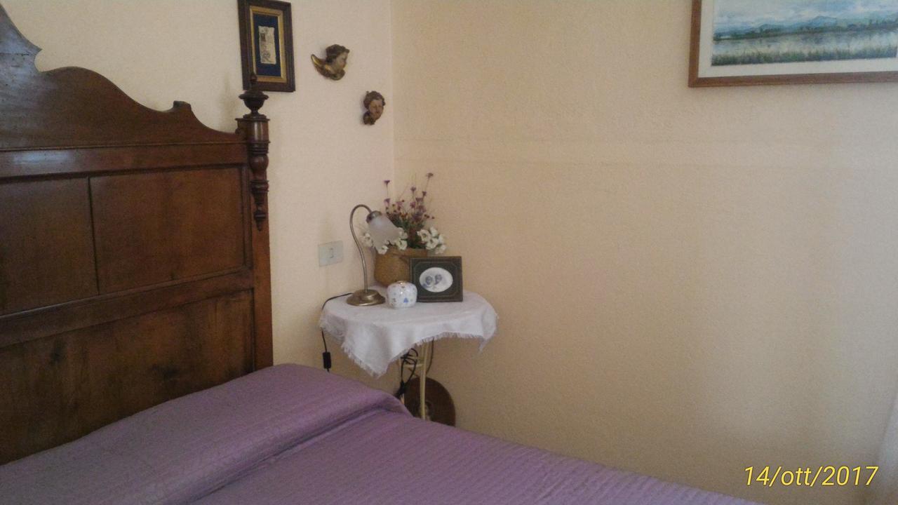 L'Ape In Corte Casa Di Campagna, Via Francigena Stanze E Colazione Vaccarizza ภายนอก รูปภาพ