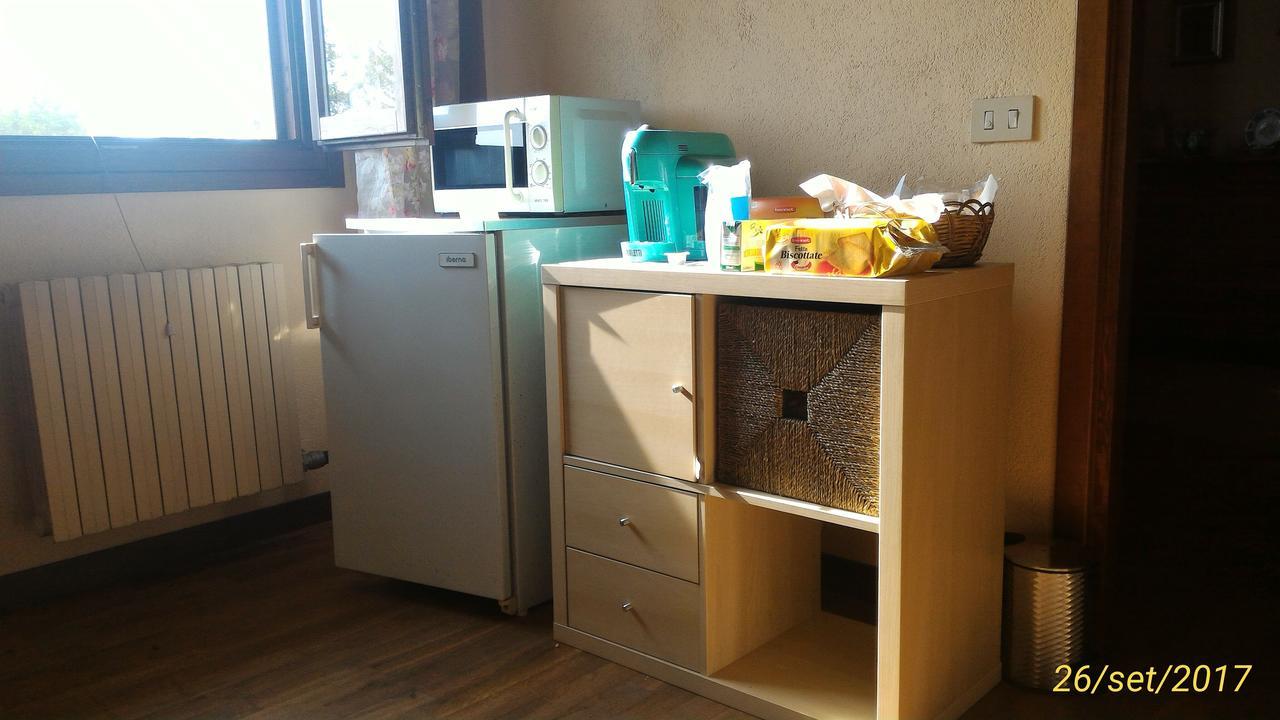 L'Ape In Corte Casa Di Campagna, Via Francigena Stanze E Colazione Vaccarizza ภายนอก รูปภาพ